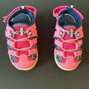 Carters water shoes closed toe athletic shoes size 5 pink blue